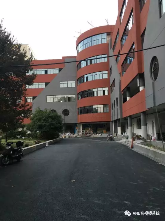 劉家大堰小學校園廣播系統(tǒng)